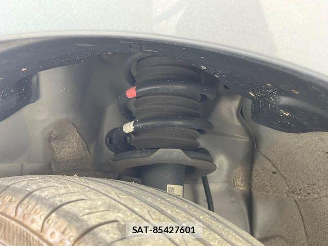 Daihatsu WAKE 2015-03 6818118-19