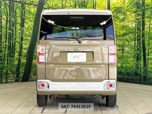 Daihatsu WAKE 2015-11 6818117-13