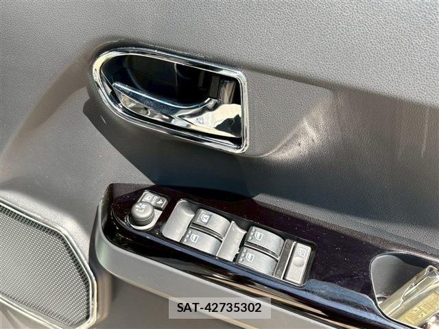 Daihatsu WAKE 2020-04 6818107-18