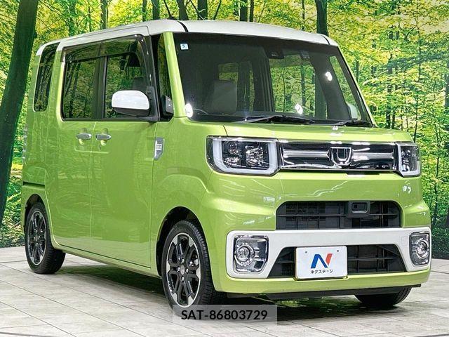 Daihatsu WAKE 2016-05 6915657-15