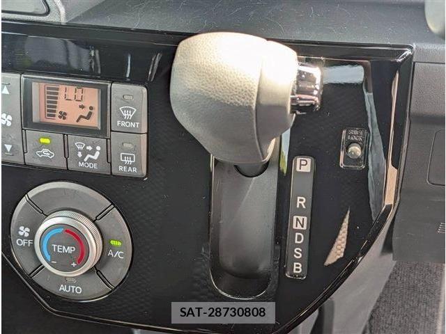 Daihatsu WAKE 2022-06 6915655-24