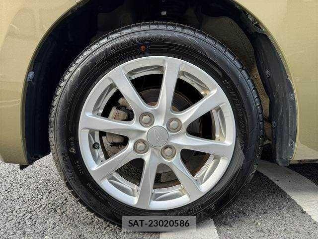 Daihatsu WAKE 2015-05 6915668-21