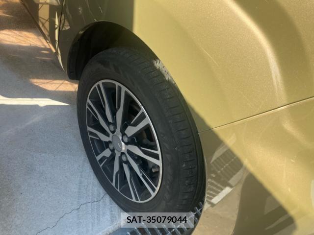 Daihatsu WAKE 2015-09 6999258-7