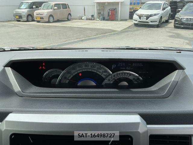 Daihatsu WAKE 2014-11 7061469-16