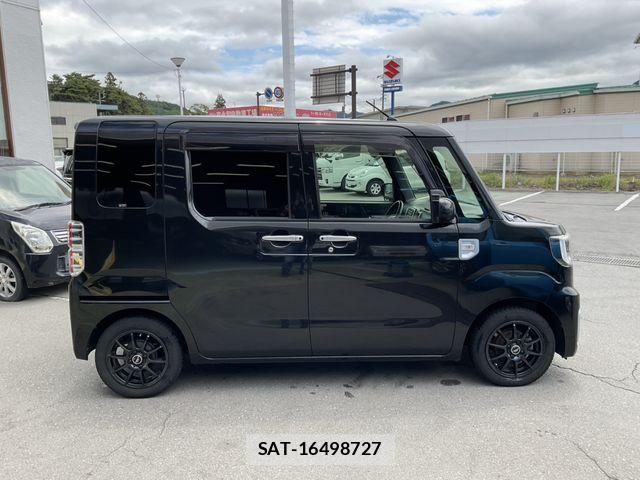 Daihatsu WAKE 2014-11 7061469-3