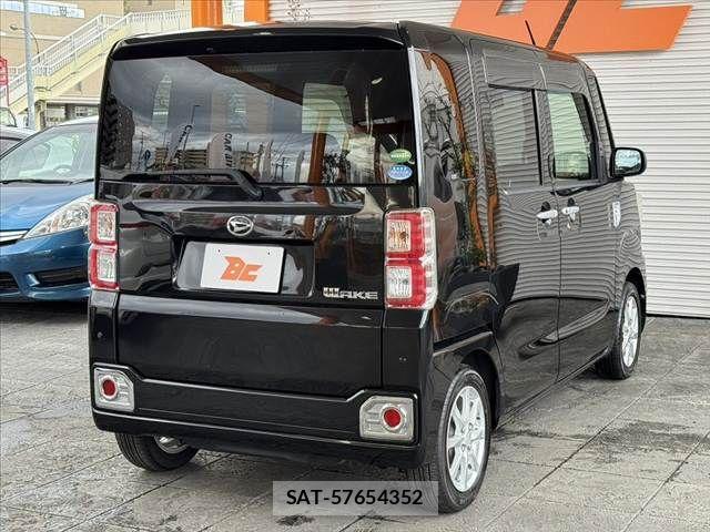 Daihatsu WAKE 2017-04 7061468-12