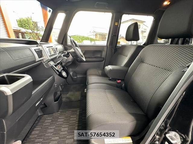 Daihatsu WAKE 2017-04 7061468-17