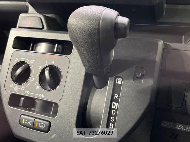 Daihatsu WAKE 2017-02 7227423-3