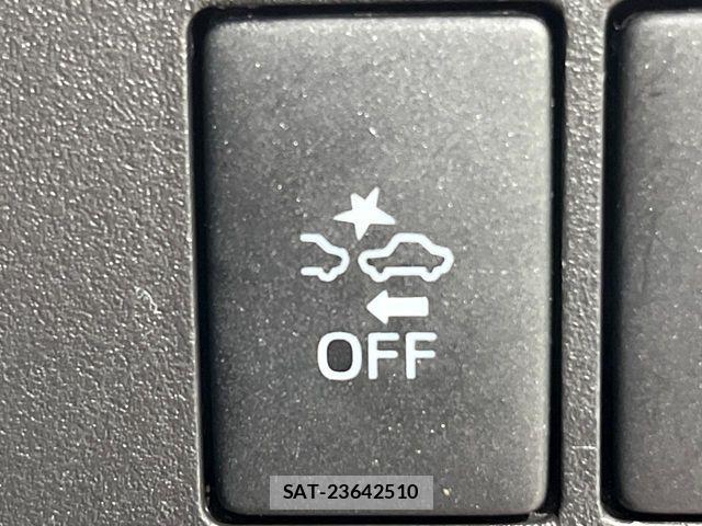 Daihatsu WAKE 2015-07 7227417-5