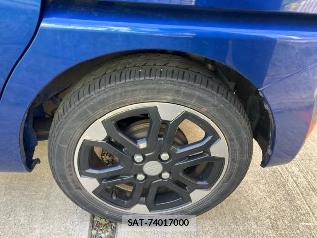 Daihatsu WAKE 2015-09 7227416-6