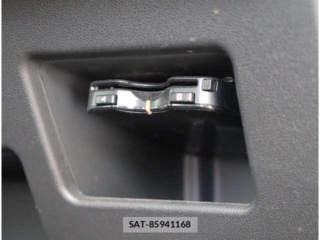 Daihatsu WAKE 2015-10 7227414-9