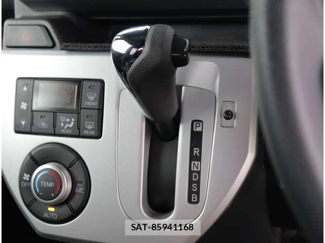 Daihatsu WAKE 2015-10 7227414-10