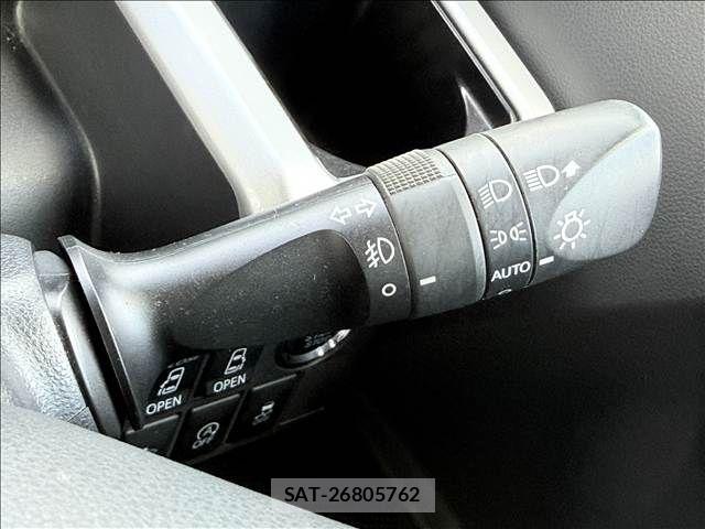 Daihatsu WAKE 2016-09 7227424-26