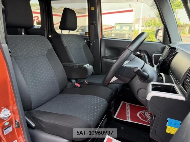 Daihatsu WAKE 2015-05 7227415-6