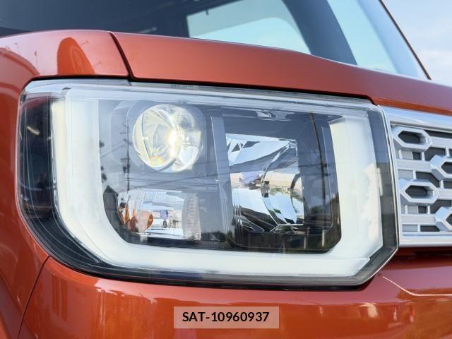 Daihatsu WAKE 2015-05 7227415-8