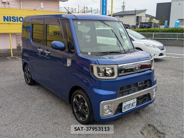 Daihatsu WAKE 2015-11 7331365-13