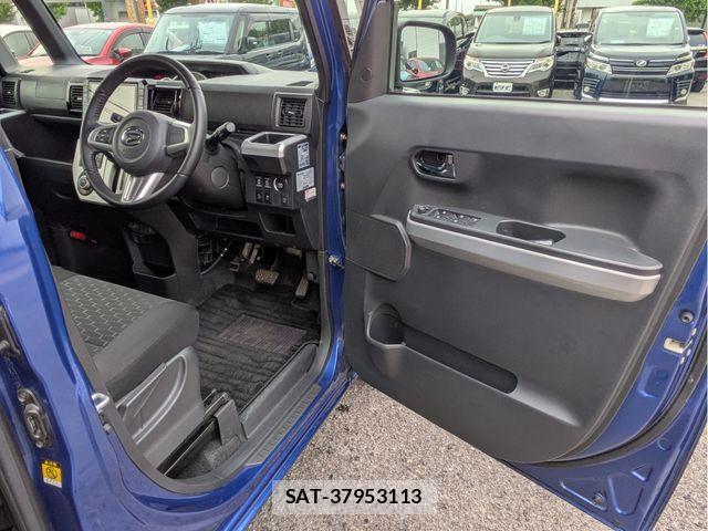 Daihatsu WAKE 2015-11 7331365-17