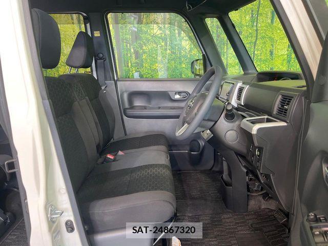 Daihatsu WAKE 2015-02 7331366-7