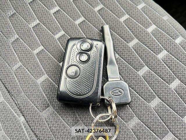 Daihatsu WAKE 2016-02 7331358-11