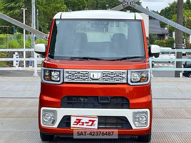 Daihatsu WAKE 2016-02 7331358-16