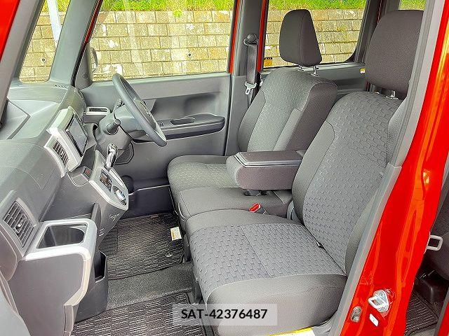 Daihatsu WAKE 2016-02 7331358-18