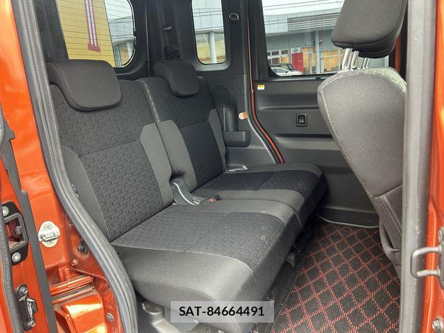 Daihatsu WAKE 2015-06 7331372-17