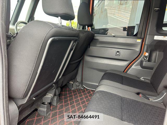 Daihatsu WAKE 2015-06 7331372-19