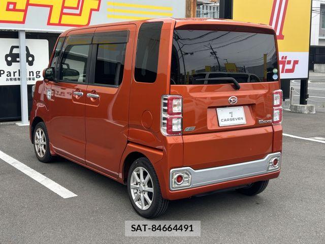 Daihatsu WAKE 2015-06 7331372-28