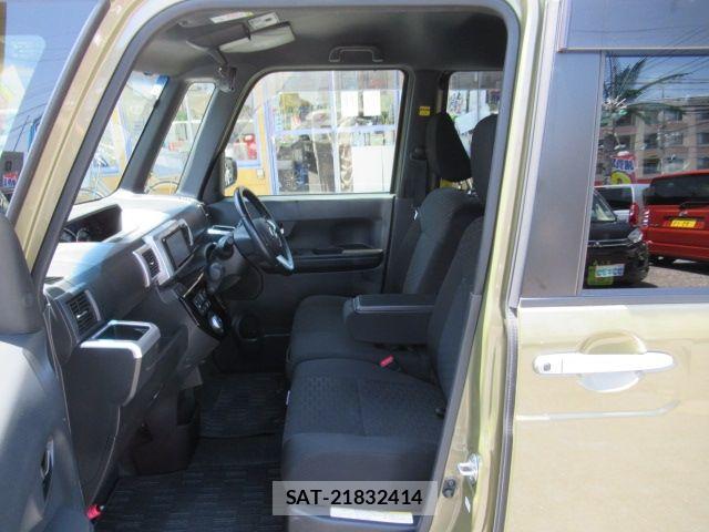 Daihatsu WAKE 2017-09 7331355-13