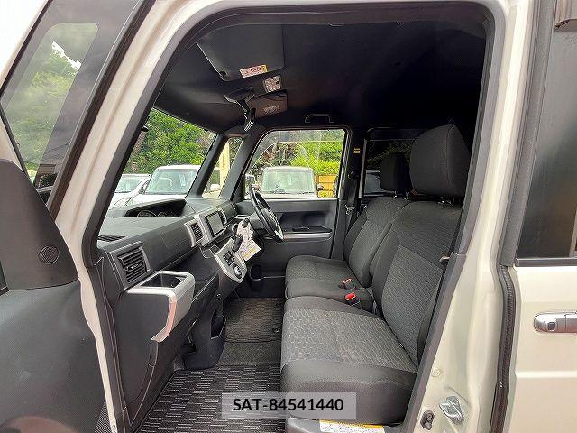 Daihatsu WAKE 2016-03 7331357-18