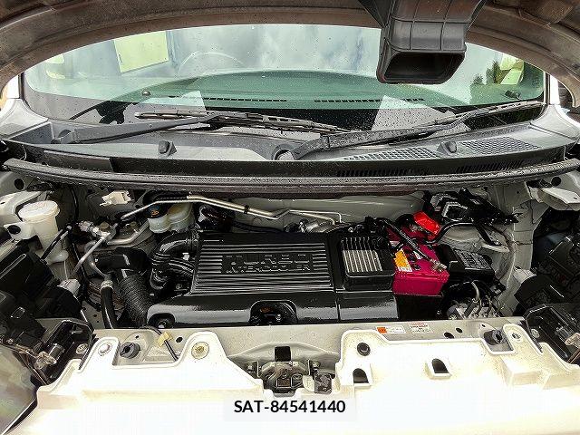 Daihatsu WAKE 2016-03 7331357-27