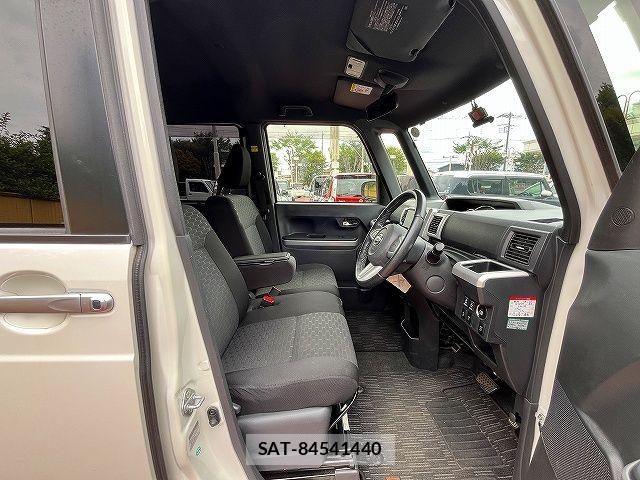 Daihatsu WAKE 2016-03 7331357-3