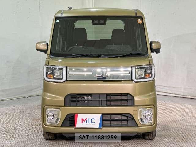Daihatsu WAKE 2021-01 7360573-2