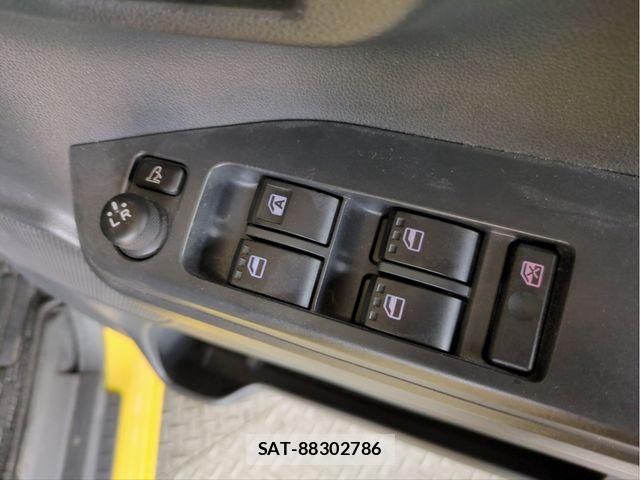 Daihatsu WAKE 2016-01 7360570-28