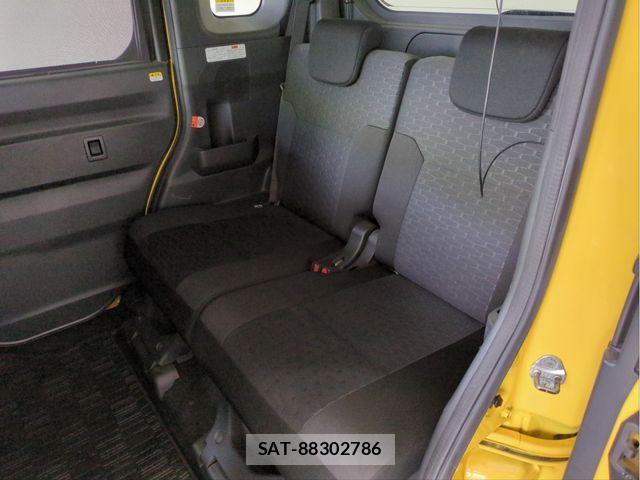 Daihatsu WAKE 2016-01 7360570-4