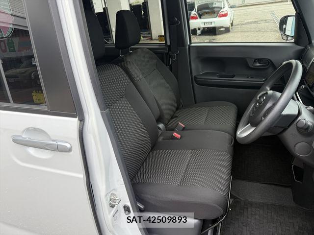 Daihatsu WAKE 2022-04 7458957-9