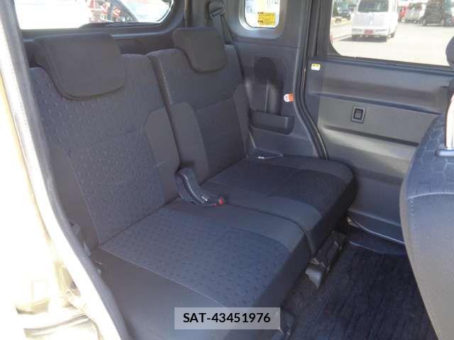 Daihatsu WAKE 2018-04 7458960-13
