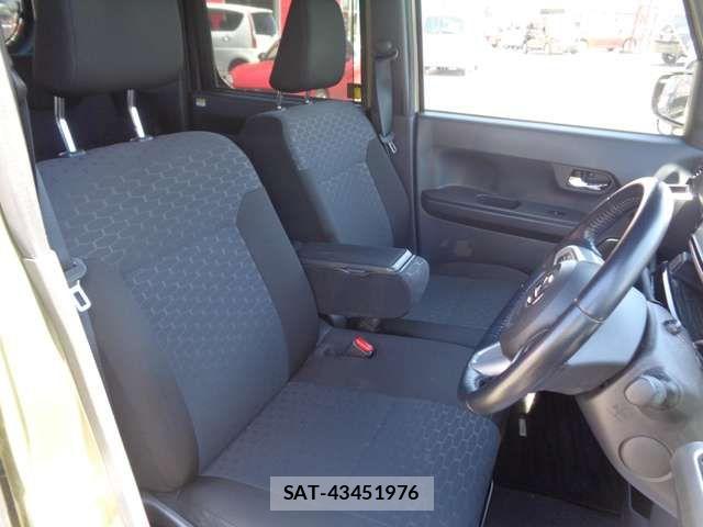 Daihatsu WAKE 2018-04 7458960-15