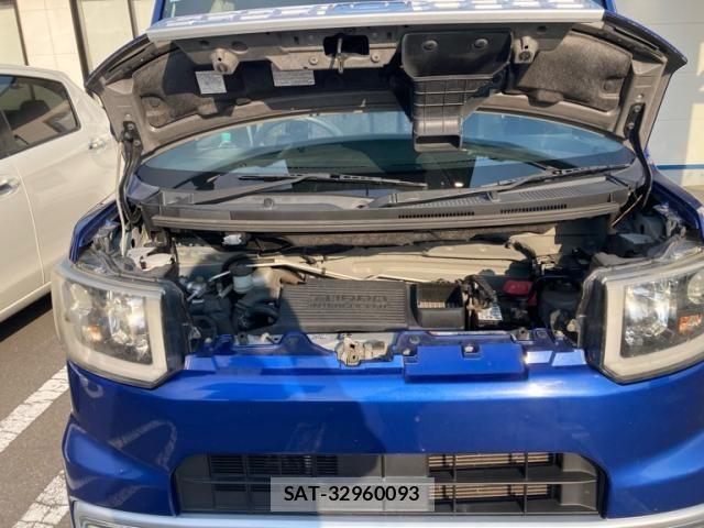 Daihatsu WAKE 2015-08 7458961-15