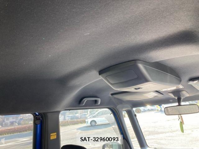 Daihatsu WAKE 2015-08 7458961-18