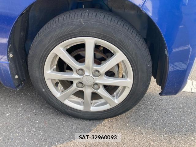 Daihatsu WAKE 2015-08 7458961-6