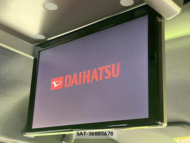 Daihatsu WAKE 2015-05 7458962-3