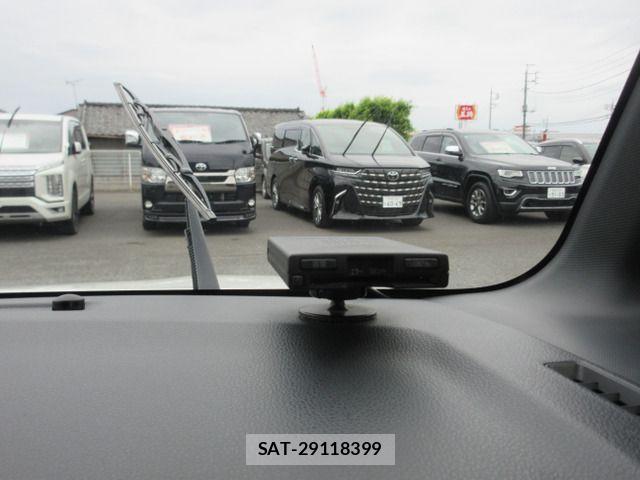 Daihatsu WAKE 2017-06 7503920-12