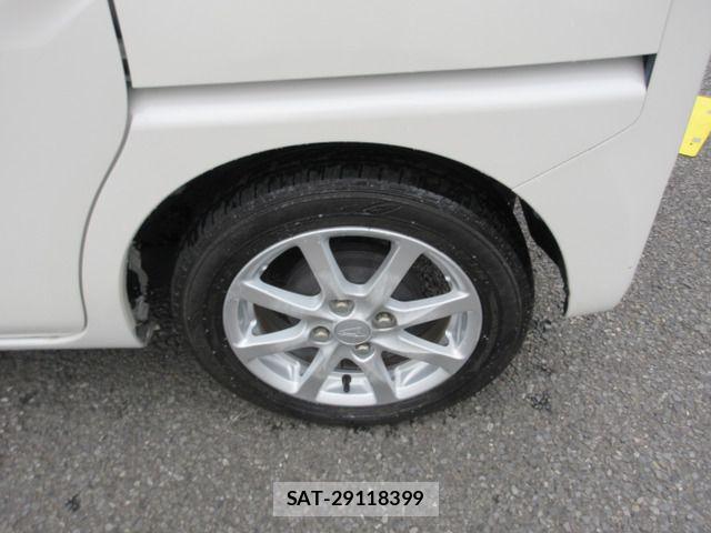 Daihatsu WAKE 2017-06 7503920-15