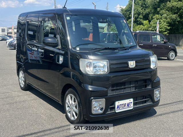 Daihatsu WAKE 2020-08 7510514-15