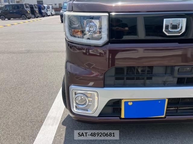 Daihatsu WAKE 2015-11 7510515-2