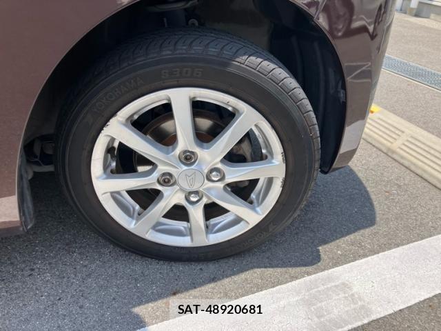 Daihatsu WAKE 2015-11 7510515-3