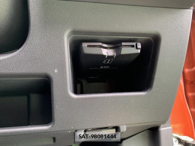Daihatsu WAKE 2019-06 7621469-4