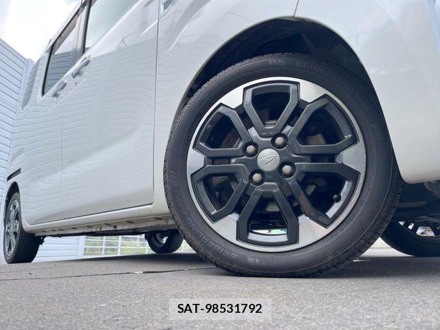 Daihatsu WAKE 2015-10 7621476-12