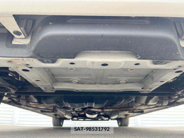 Daihatsu WAKE 2015-10 7621476-18